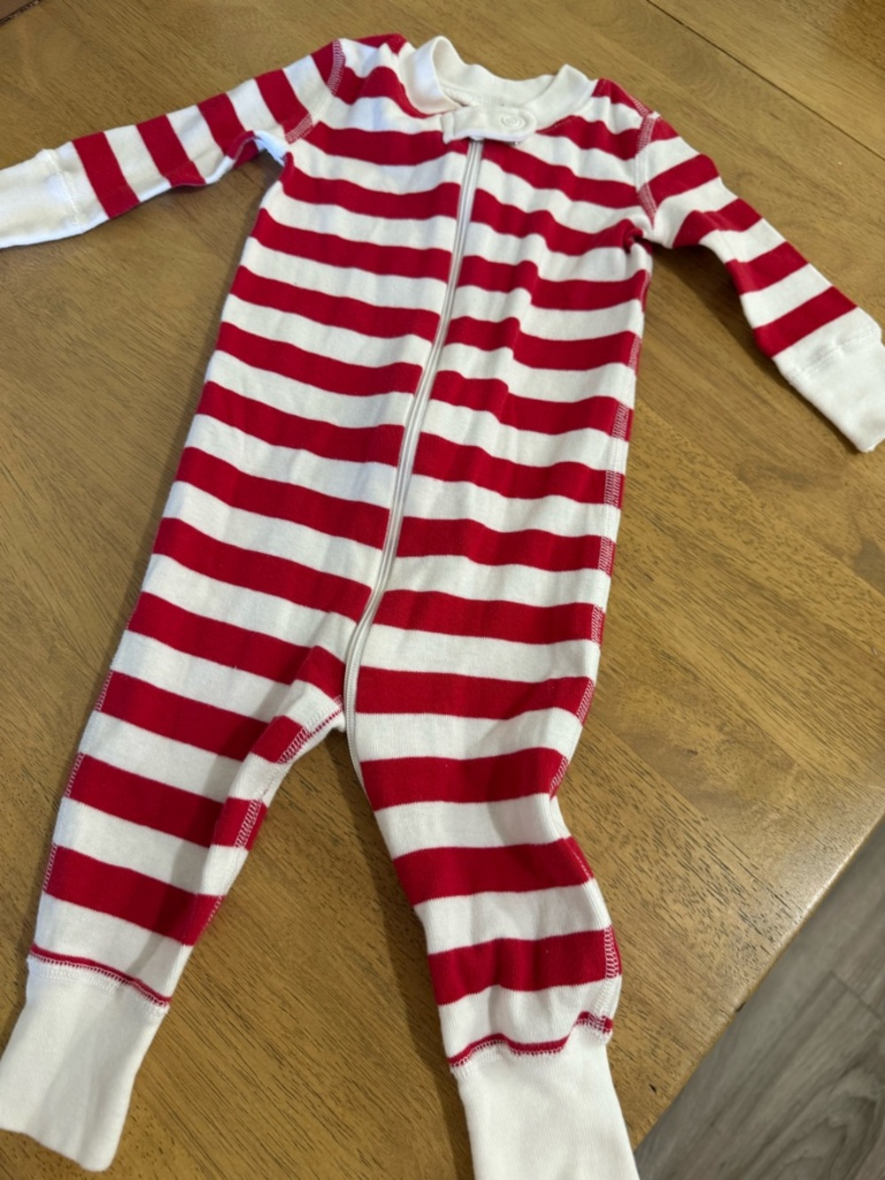 Hanna Andersson Red And White Striped Footless Sleeper 3/6 Months